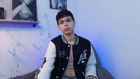 Mykel   online show from November 14, 3:00 pm