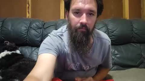 myleshodges online show from January 8, 12:07 pm