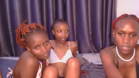 myline_ online show from March 6, 6:37 pm