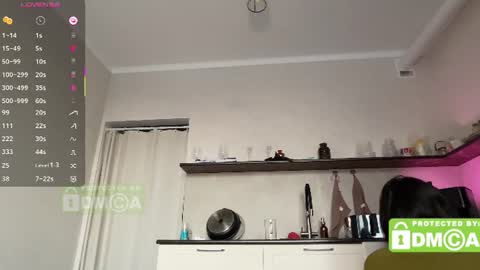 hey its Mel online show from August 6, 5:48 pm