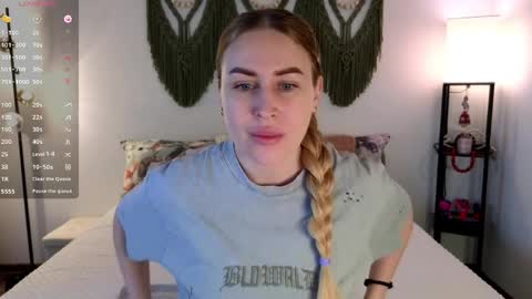 Alice online show from March 31, 10:37 am