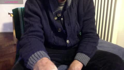 Bi sexy guy lovense hush is on private is open or password show tip if you like. online show from November 21, 8:02 am