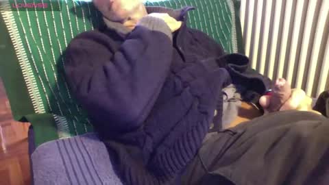 Bi sexy guy lovense hush is on private is open or password show tip if you like. online show from December 2, 9:14 am