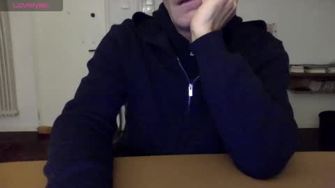 Bi sexy guy lovense hush is on private is open or password show tip if you like. online show from December 19, 6:42 am