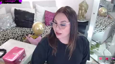 Snapshot of myrnasexxx chatting on July 11, 11:57 am Myrna Sessions online show from July 11, 11:57 am