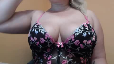 Snapshot of mysterious_d1an3 chatting on July 14, 5:34 am Diane online show from July 14, 5:34 am