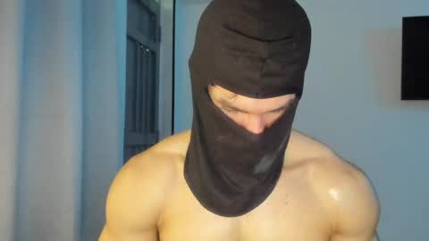 mysterious_muscles online show from April 25, 2:03 pm