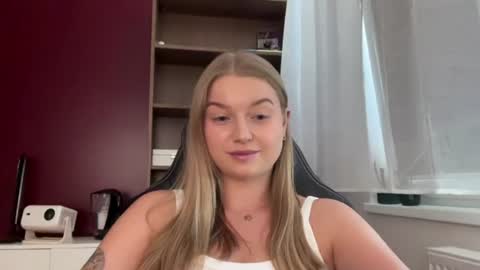 Snapshot of mysteryericax chatting on July 14, 11:38 am Erica online show from July 14, 11:38 am