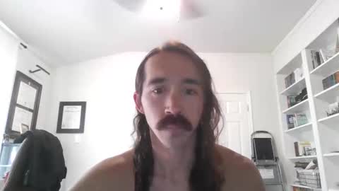 mythrowawayatx online show from October 26, 3:07 pm