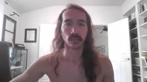 mythrowawayatx online show from January 11, 5:18 pm