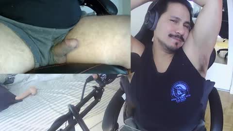 Snapshot of n0ttheface chatting on November 20, 4:07 pm N0ttheFace online show from November 20, 4:07 pm