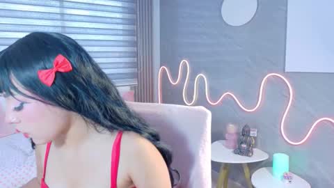 naaomi_cute online show from October 18, 8:53 pm