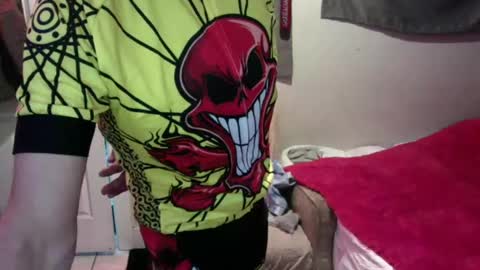 Snapshot of nachito650 chatting on January 12, 12:32 pm cheesechip online show from January 12, 12:32 pm