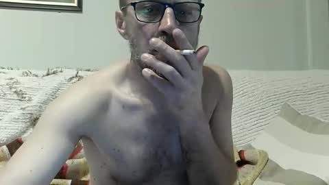 nachtigall25 online show from February 3, 5:27 am