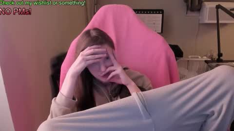 Natalie Marlo online show from February 18, 5:58 am