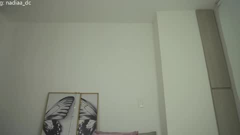 Nadia  INST Nadiaa dc online show from April 13, 1:44 am