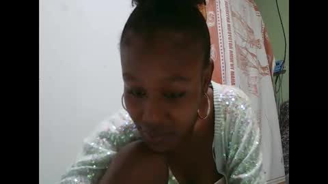 nah296652 online show from June 4, 8:26 pm