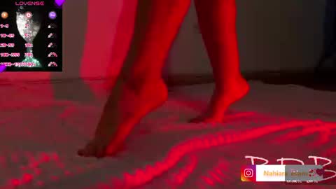 NAHIARA EVANS online show from July 4, 12:33 pm