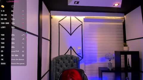 Nahomi online show from November 28, 6:05 am