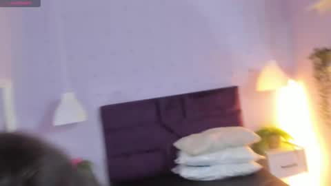 Snapshot of nailagrey chatting on February 15, 3:25 am nailagrey online show from February 15, 3:25 am