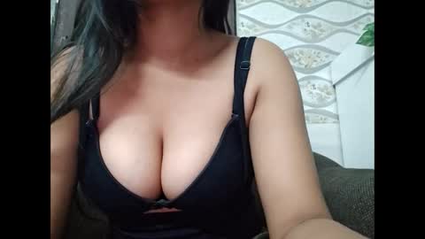 Naina online show from January 15, 5:49 pm