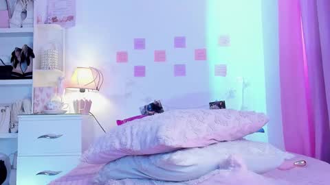 Naissha online show from March 28, 1:54 pm