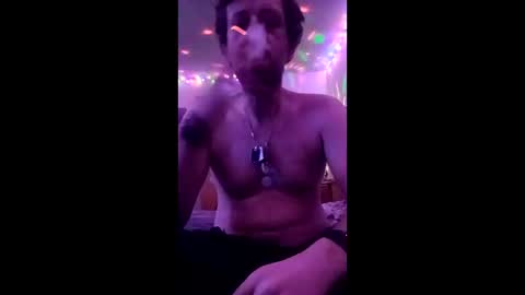 nakedscotsman199211189180 online show from February 5, 2:38 am