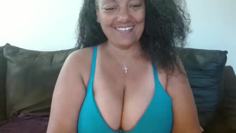 Nala Thickk online show from April 24, 9:28 pm