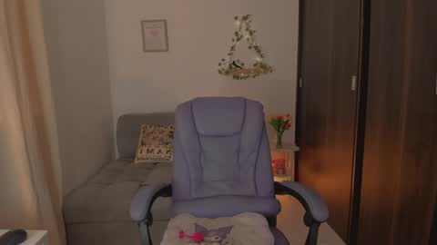 N A M I    -   OF  namibergmant online show from April 17, 10:35 pm