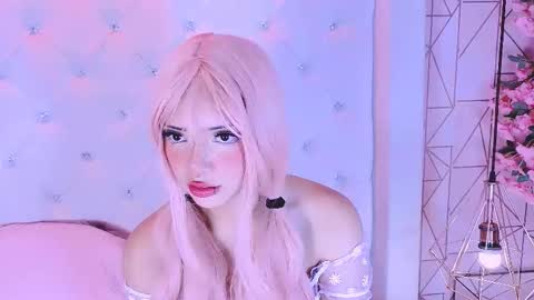     online show from February 12, 1:50 pm