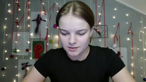 Nana online show from November 3, 9:32 am