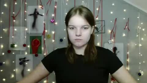 Nana online show from November 17, 8:09 am