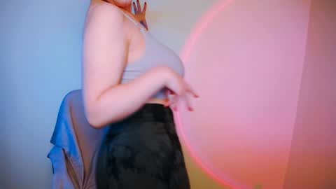 Snapshot of nanafey chatting on December 27, 4:10 pm your candy online show from December 27, 4:10 pm