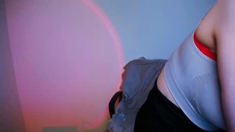 Snapshot of nanafey chatting on March 7, 8:22 pm your candy online show from March 7, 8:22 pm