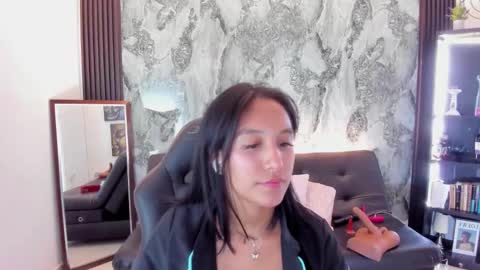 samantha online show from March 6, 6:04 pm