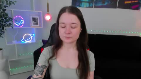 Snapshot of nancyjonson chatting on January 18, 3:21 am Nancy online show from January 18, 3:21 am