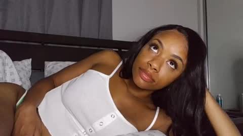 Snapshot of nanneyrose chatting on September 15, 1:49 am Nanneypooh online show from September 15, 1:49 am