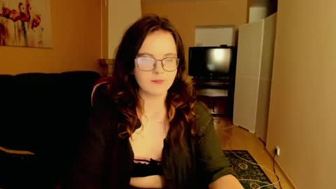 naomi_di online show from June 27, 7:41 pm