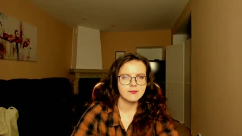 naomi_di online show from June 28, 7:09 pm