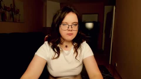 naomi_di online show from July 8, 8:24 pm