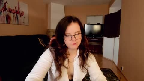 naomi_di online show from July 15, 2:44 pm