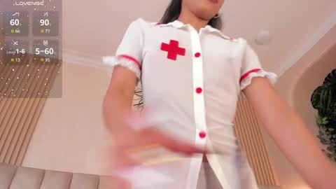 Naomi online show from April 16, 2:18 pm