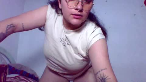 Naomi online show from December 28, 2:11 am