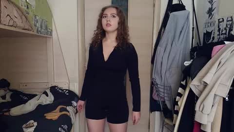 Naomi online show from February 27, 8:25 am