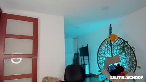 Naomi  online show from March 15, 11:44 pm