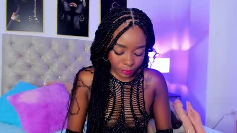 Snapshot of naomy_191 chatting on May 9, 3:12 am naomy_191 online show from May 9, 3:12 am