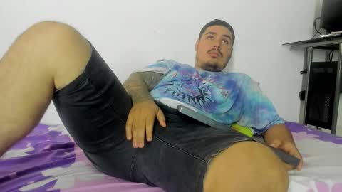 deibyd online show from February 15, 6:48 pm