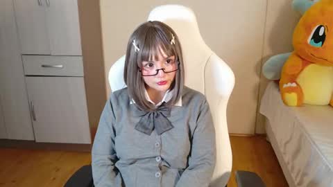 Naree online show from June 6, 1:16 pm