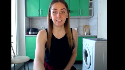 Snapshot of nastasiiaaforyou chatting on April 25, 8:17 am nastasiiaaforyou online show from April 25, 8:17 am