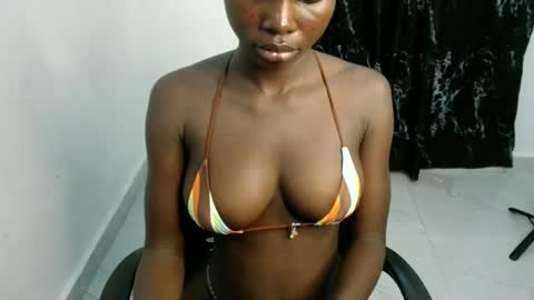 Mila online show from April 14, 6:58 pm